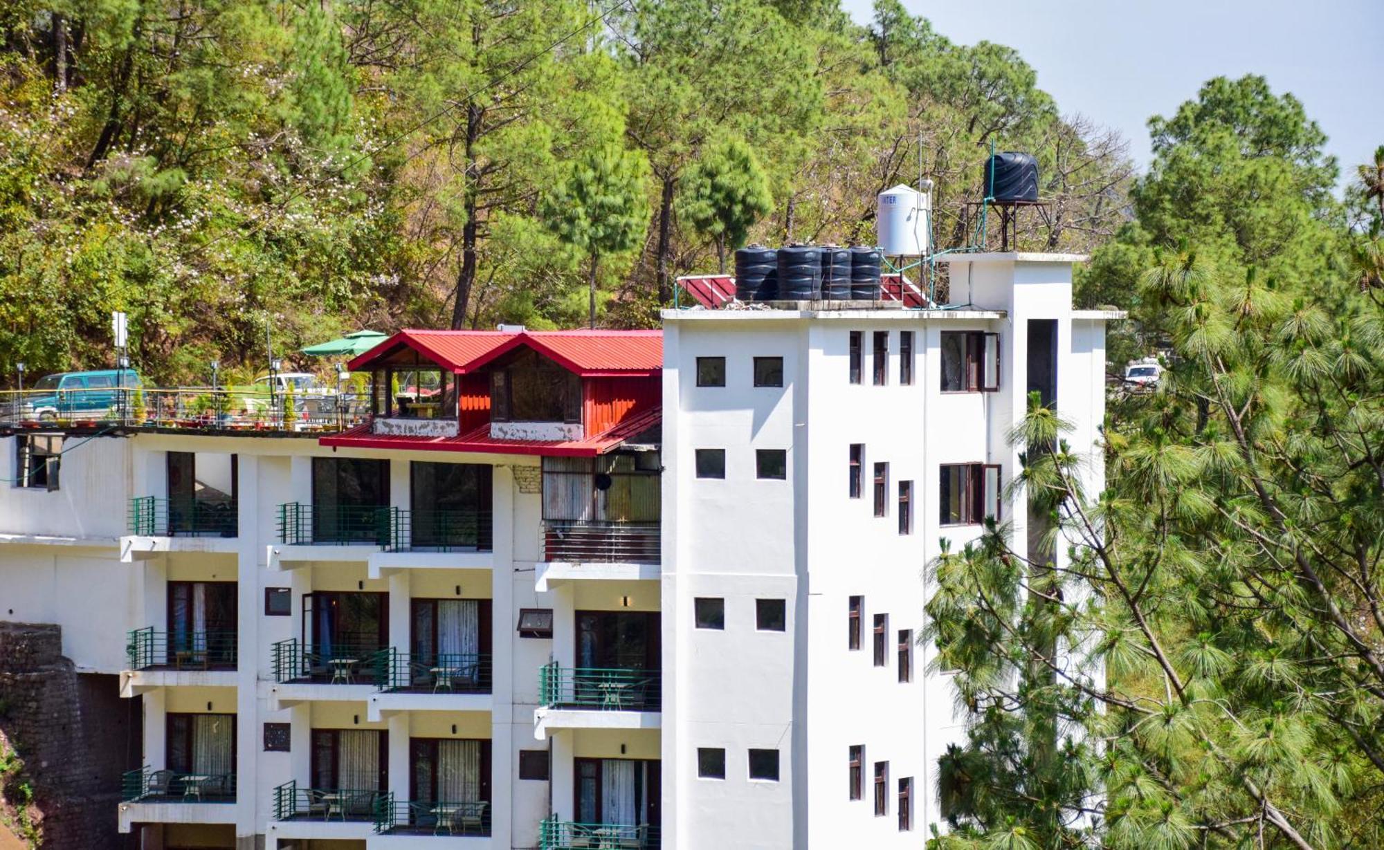 The Kasauli Walk Hotel Bagian luar foto